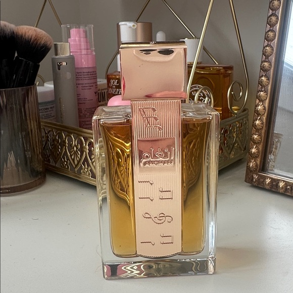Lattafa Angham Perfume - Picture 2 of 2
